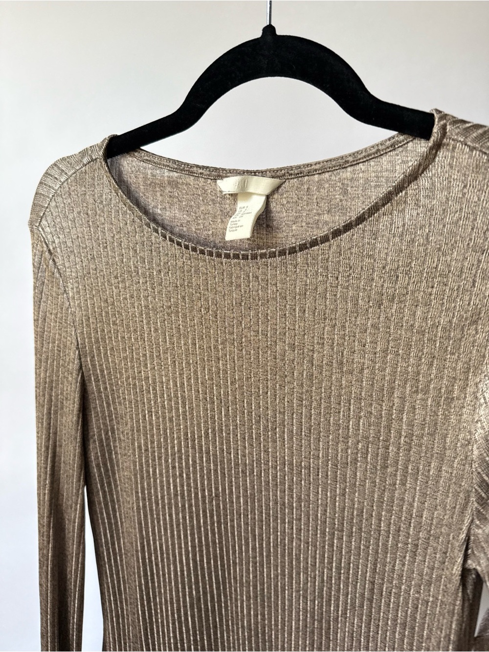 H&M Metallic Ribbed Long-Sleeve Top - Gold - Picture 2 of 3